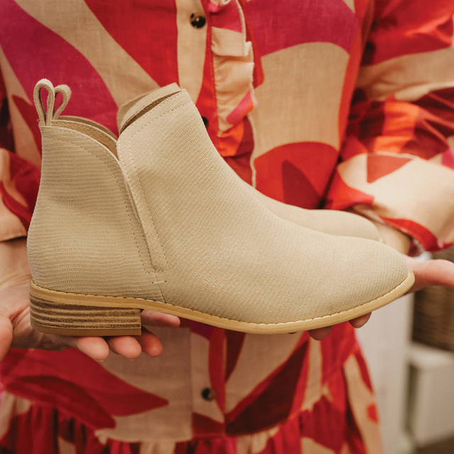 Womens boots melbourne on sale